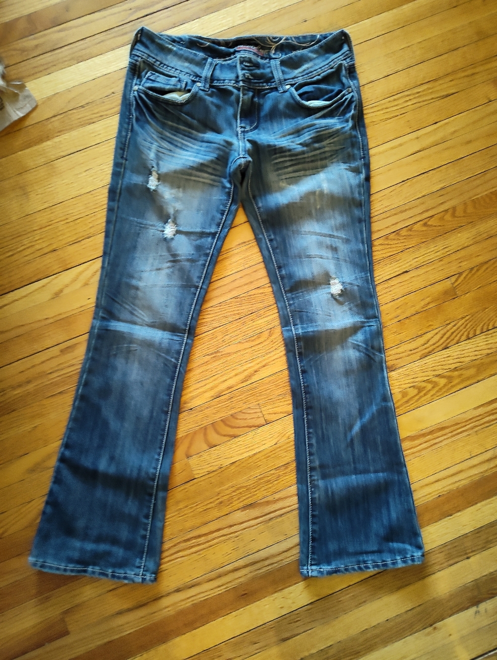 Women’s Refuge Knockout Distressed Blue Skinny Boot Jeans